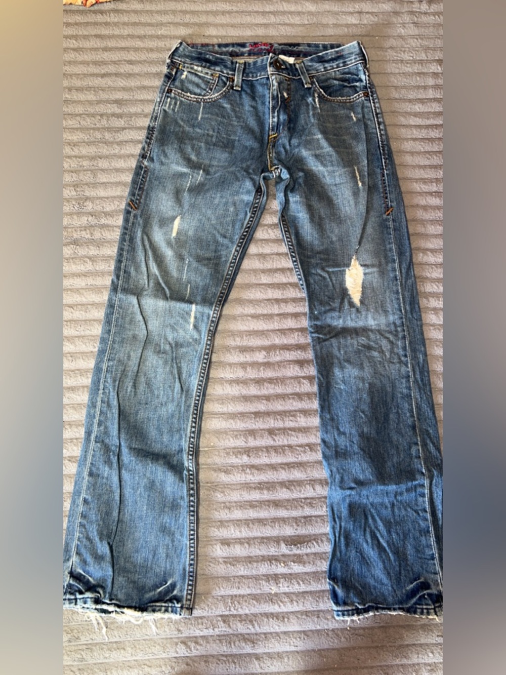 Levi's Men's Blue Straight Leg Jeans with Distressed Accents